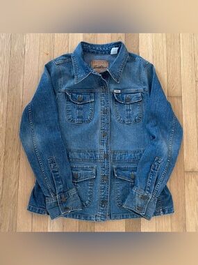 Vintage Levis Chore Jacket Women’s Y2K Denim Jacket Large Distressed Buckle